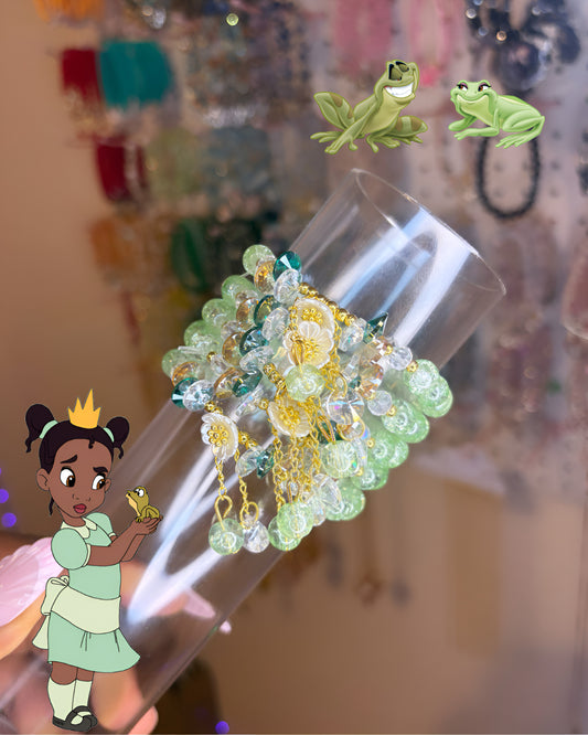 Tiana flower bracelet