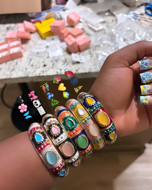 Dọlámi Bangle Stack