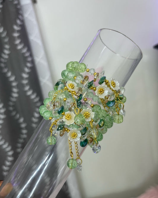 Tiana flower bracelet